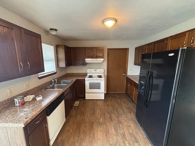 Foto del edificio - 2423 Farmstead St