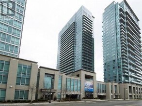 Building Photo - 165 Legion Rd N