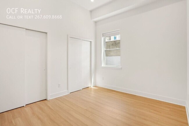 Foto del edificio - 3952 Lancaster Ave