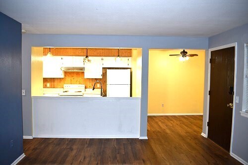 Foto del edificio - 14896 E 2nd Ave