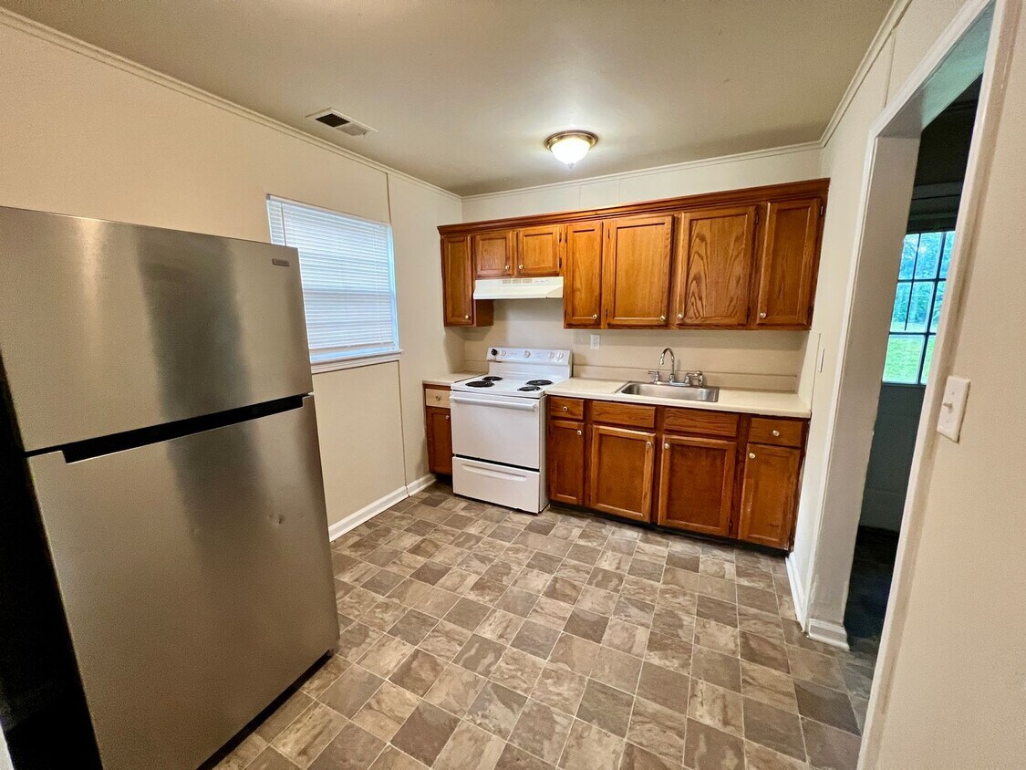 Foto principal - Newly refreshed 2bdr/1bdt house in Kansas ...