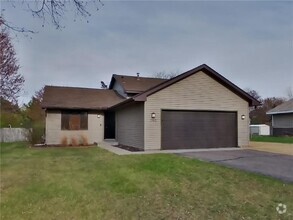 Building Photo - 7192 Mourning Dove Rd