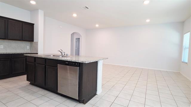 Building Photo - 1212 Bronze Ln