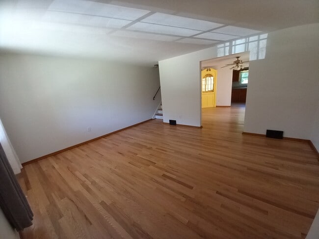 Building Photo - 211 N Homewood Ave