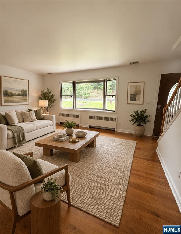 Foto del edificio - 533 Ramapo Valley Rd