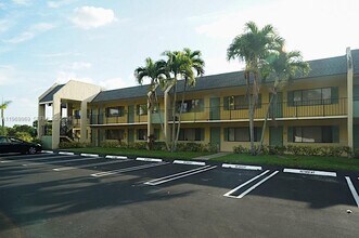 Building Photo - 1825 Meadows Cir W