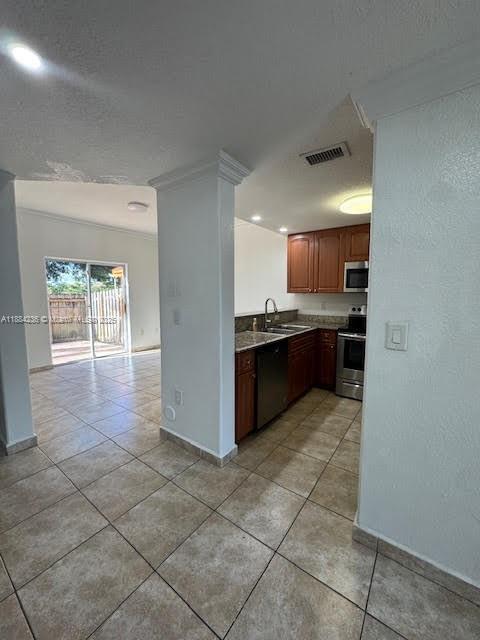Building Photo - 7250 NW 174th Terrace