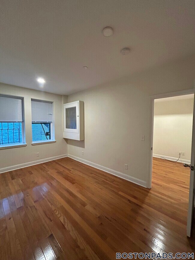 Foto del edificio - 123 Sutherland Rd