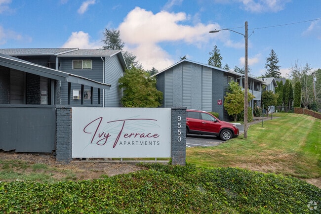 Entrance - Ivy Terrace Apartments