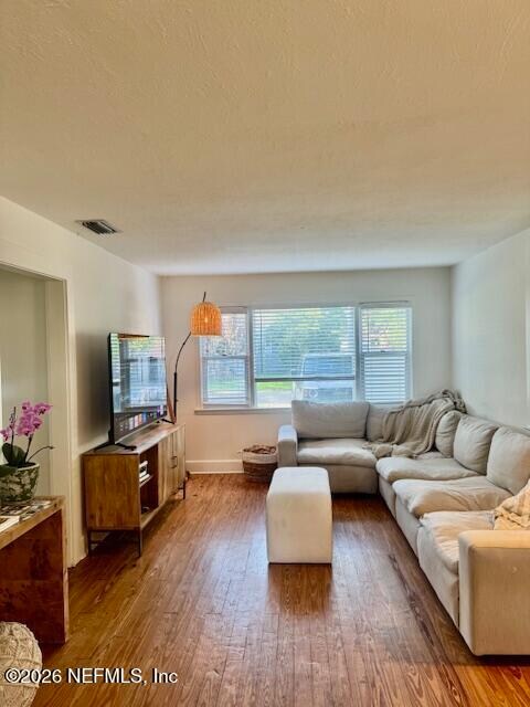 Foto del edificio - 1166 3rd Ave N