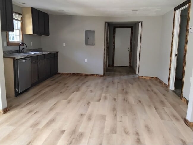 Foto del edificio - 2127 N Grace Ave