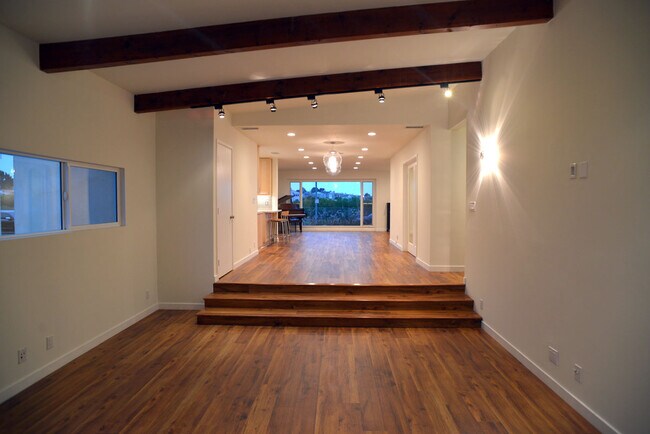 Gran plano de planta abierto - 7930 Campion Dr