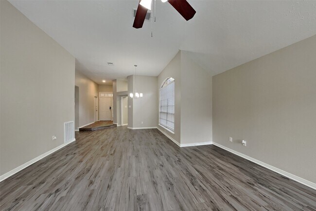 Building Photo - 4203 Mountain Peak Way
