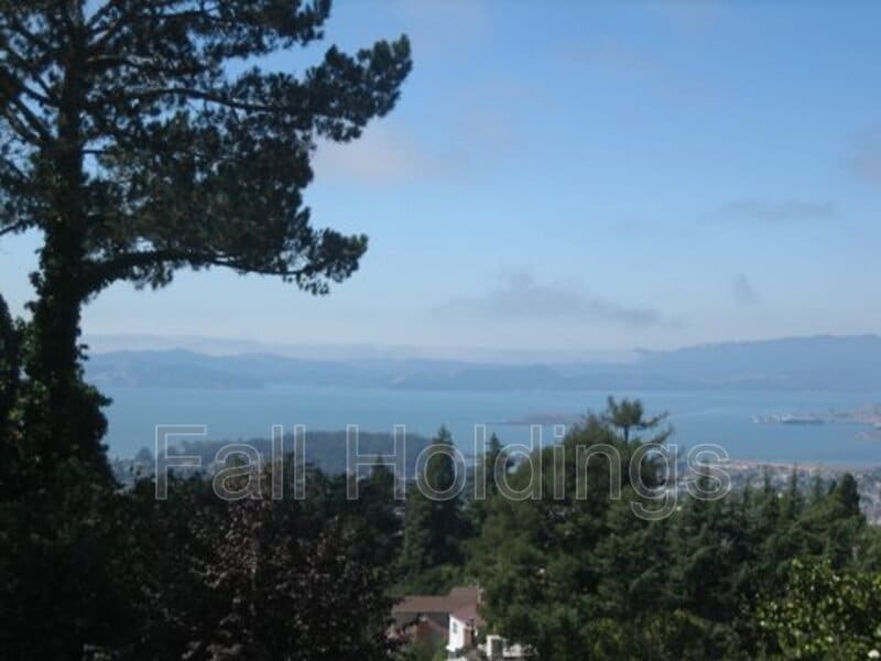 Primary Photo - 626 Grizzly Peak Blvd