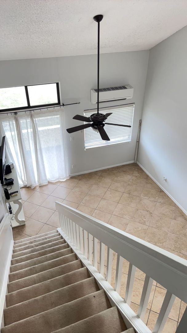 Building Photo - 1 Bedroom loft condo located in North Myrtle Beach Golf and Tennis.