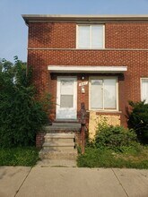 Building Photo - 9401 Burt Rd