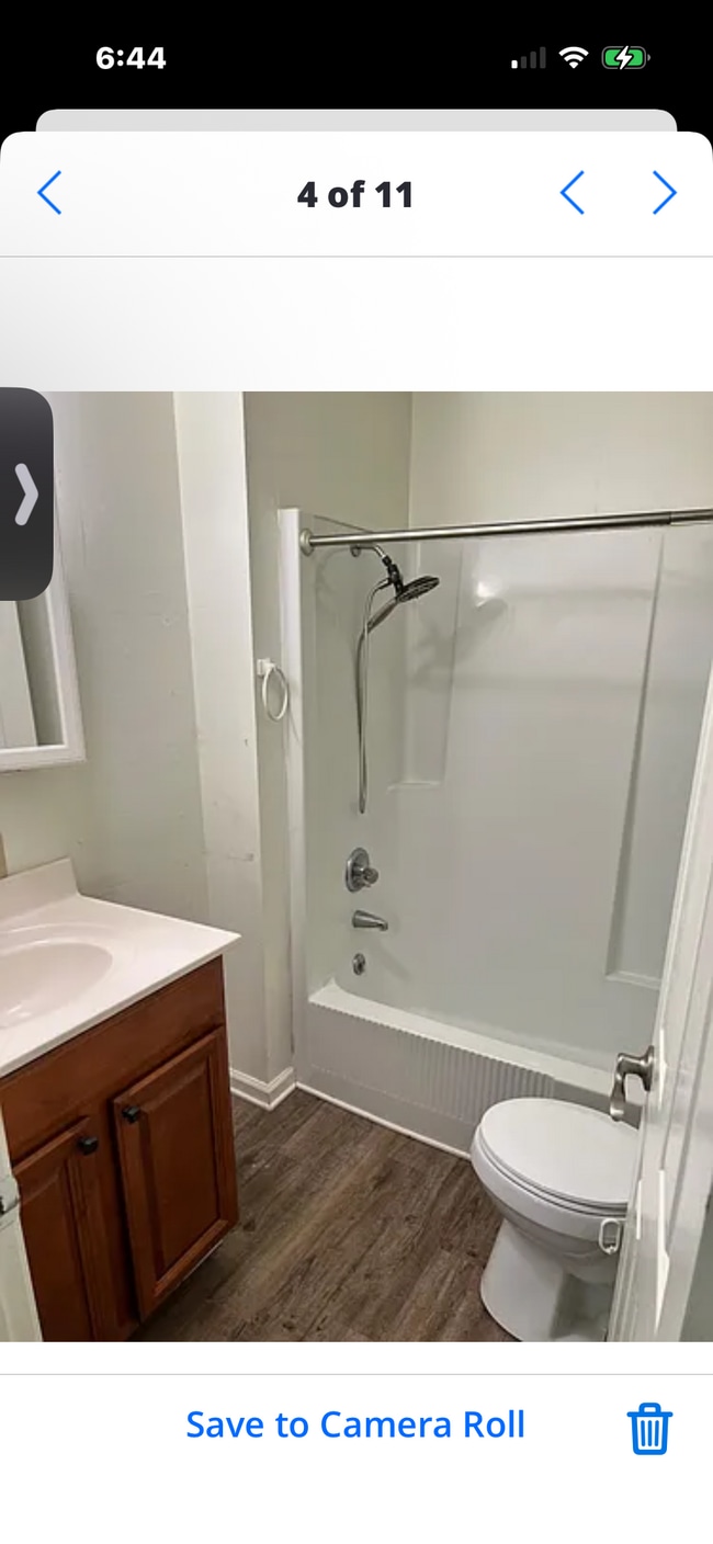 Building Photo - 204 Cherry Ln