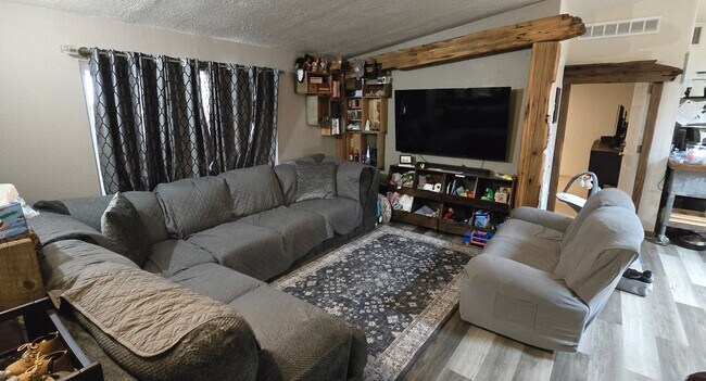 Foto del edificio - 5981 Virginia Canyon Rd