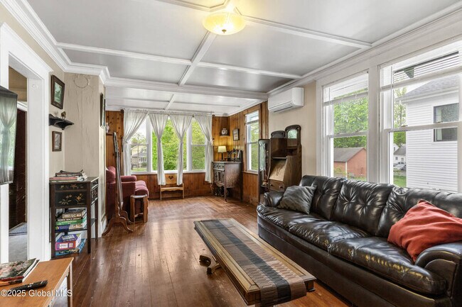 Foto del edificio - 21 Murphy Ln