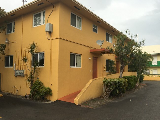 Foto del edificio - 840-858 NW 4th St