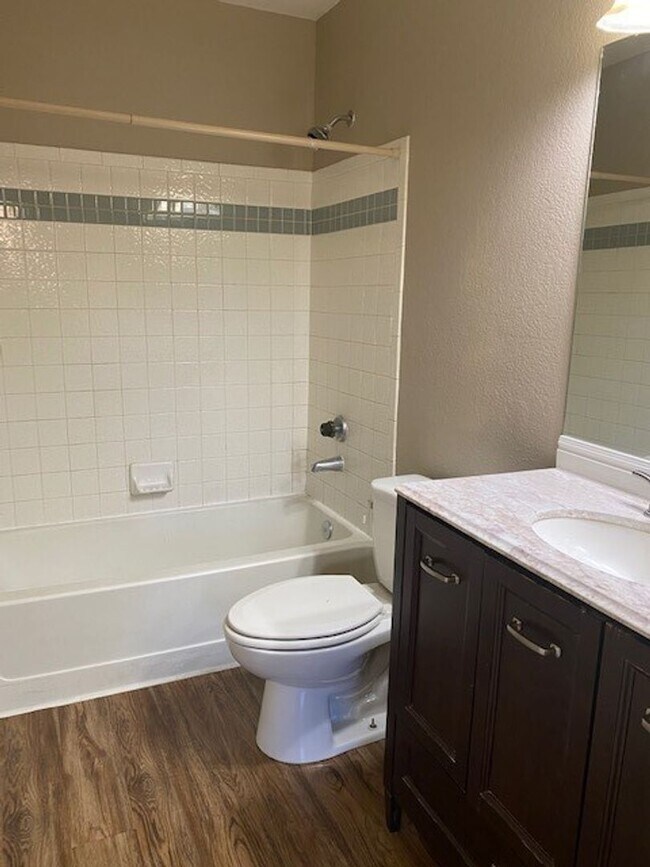 Building Photo - Ready to Move in and Call Home