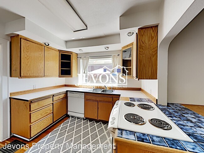 Building Photo - 3 br, 2 bath House - 310 N 24th Ave