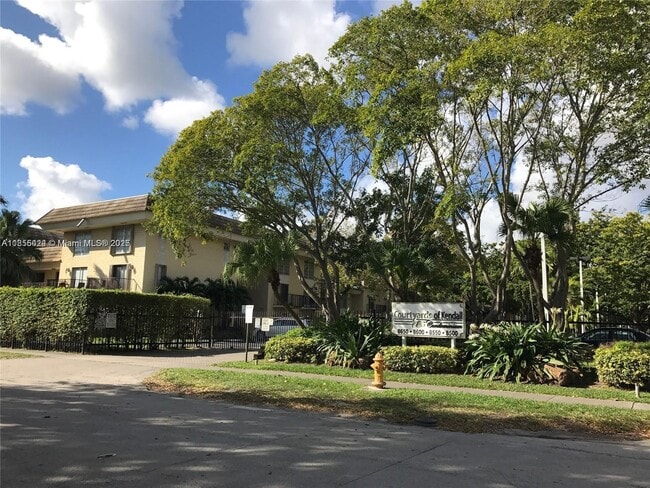 Building Photo - 8500 SW 109th Ave