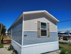 Building Photo - 144 Lee Ann Ln