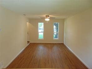 Foto del edificio - 6207 Misty Wood Dr