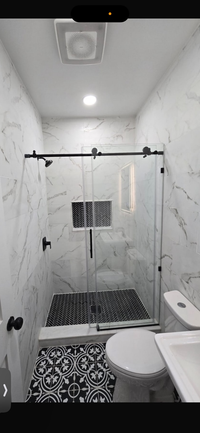 Foto del edificio - 249 N 7th St