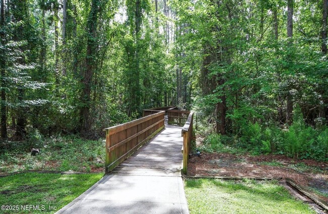 Foto del edificio - 785 Oakleaf Plantation Pky