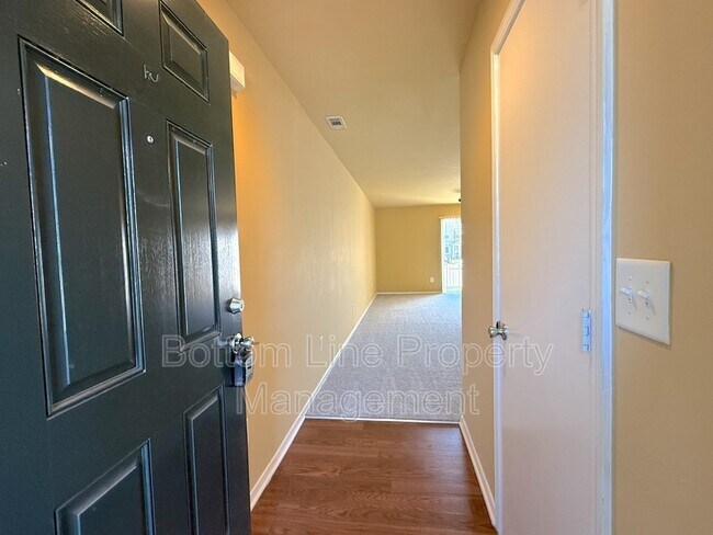 Foto del edificio - 313 River Clay Road