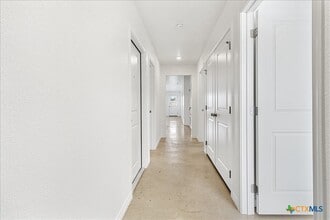Building Photo - 1242 Lehmann Dr