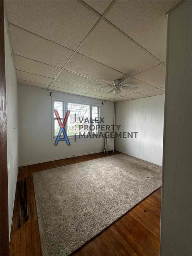 Building Photo - 1310 Swetland St