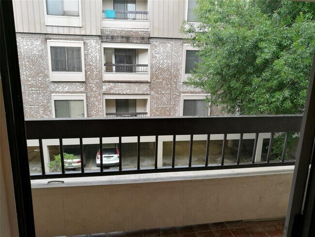 Foto del edificio - 2209 S Braeswood Blvd