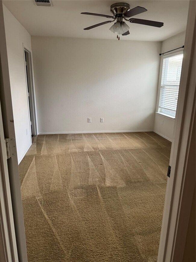 Foto del edificio - 13604 Abraham Lincoln St