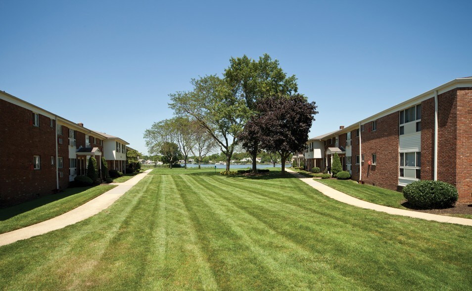 Pleasure Bay Apartments Rentals Long Branch, NJ