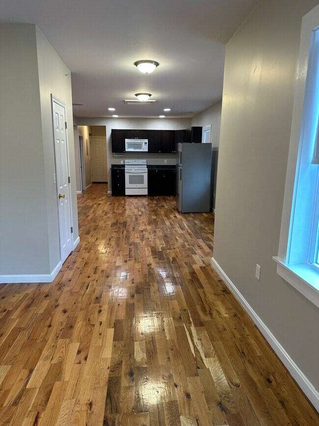 Foto del edificio - 38 Columbia St