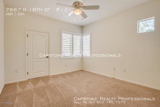 Foto del edificio - Beautiful 3 bedroom 2 bath townhome