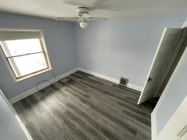 Foto del edificio - 961 87th Ave W