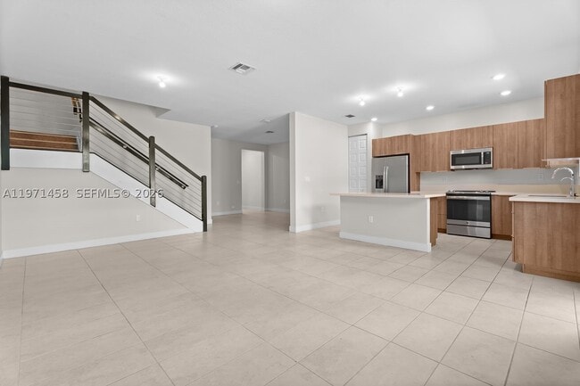 Foto del edificio - 8058 NW 105th Ave
