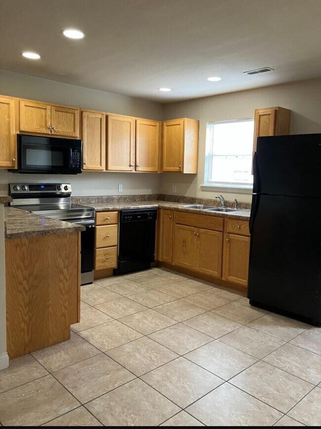 Foto del edificio - 1310 Stags Way