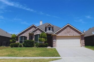 Building Photo - 5913 Haven Lake Way