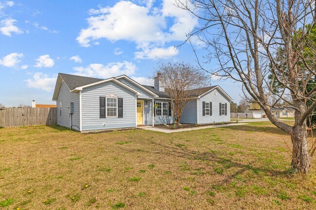 Foto del edificio - 3 Bedroom 2 Bathroom Home