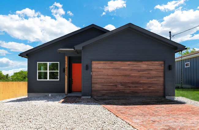 Foto del edificio - Brand new construction Ready for Move In! ...