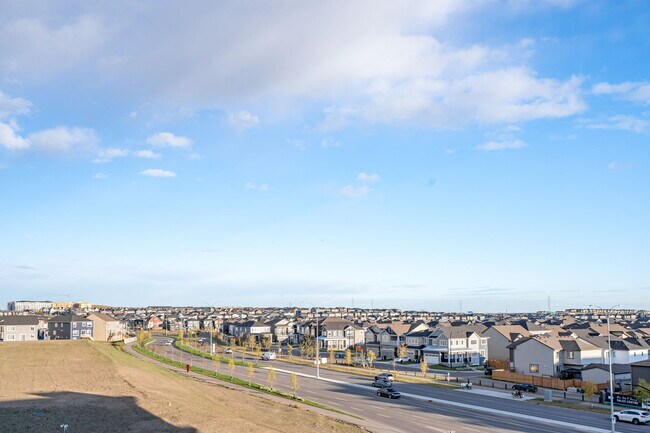 Photo du bâtiment - 33 Carringham Gate NW