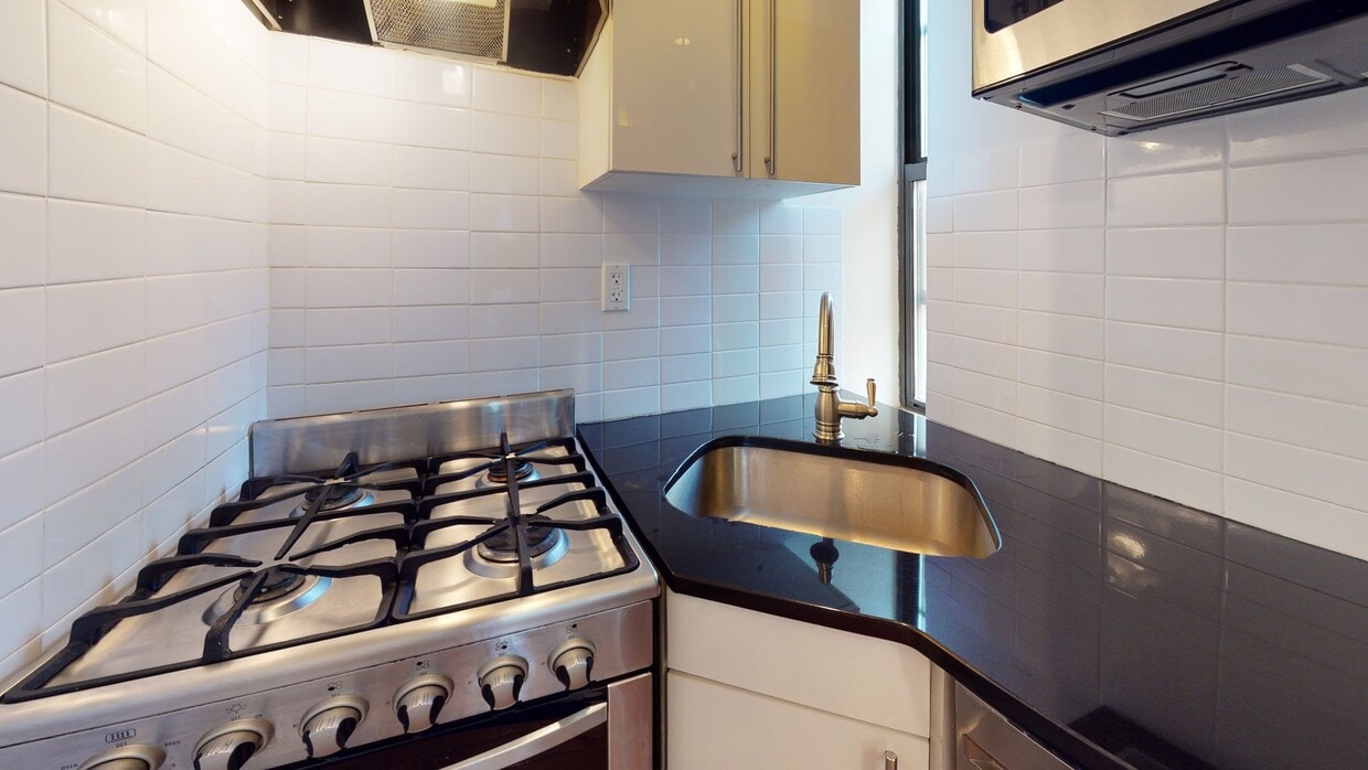 Photo - 20 Avenue A Ave Apartment