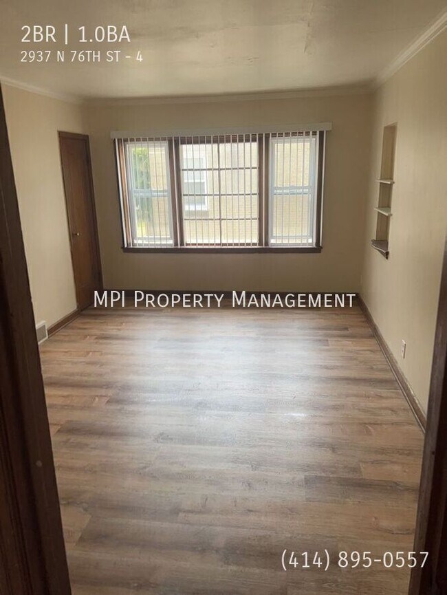 Foto del edificio - 2937 N 76th St