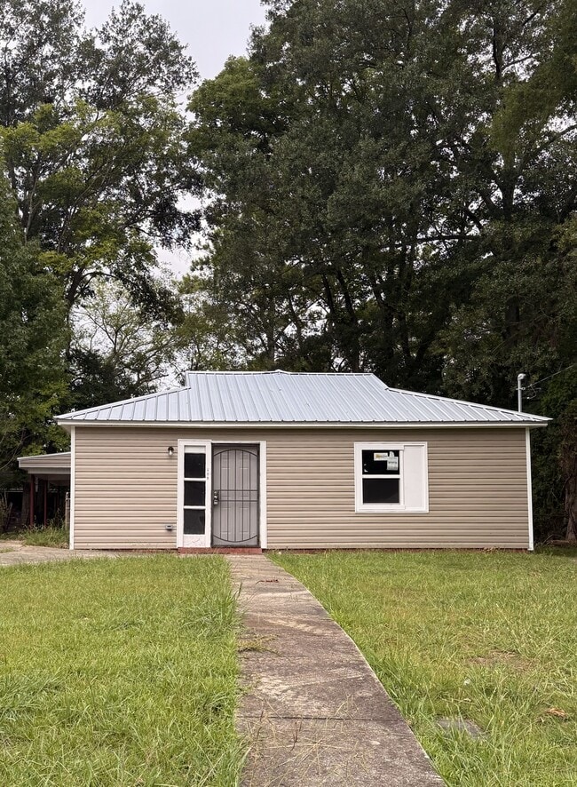 Building Photo - 109 Houston Dr