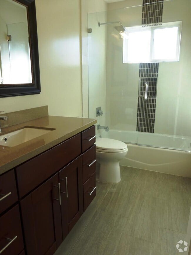 Building Photo - 6972 Chiala Ln